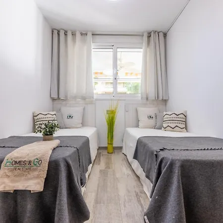 Apartament Homes & Go Cat 92 Bloq Iii-4 *